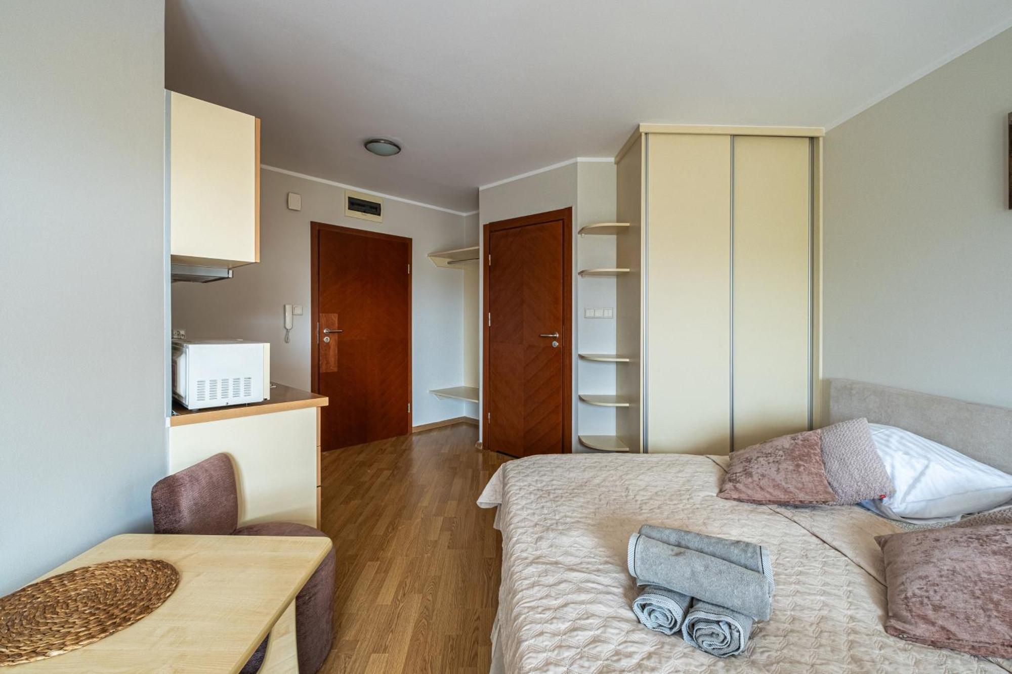 Carlos Apartament