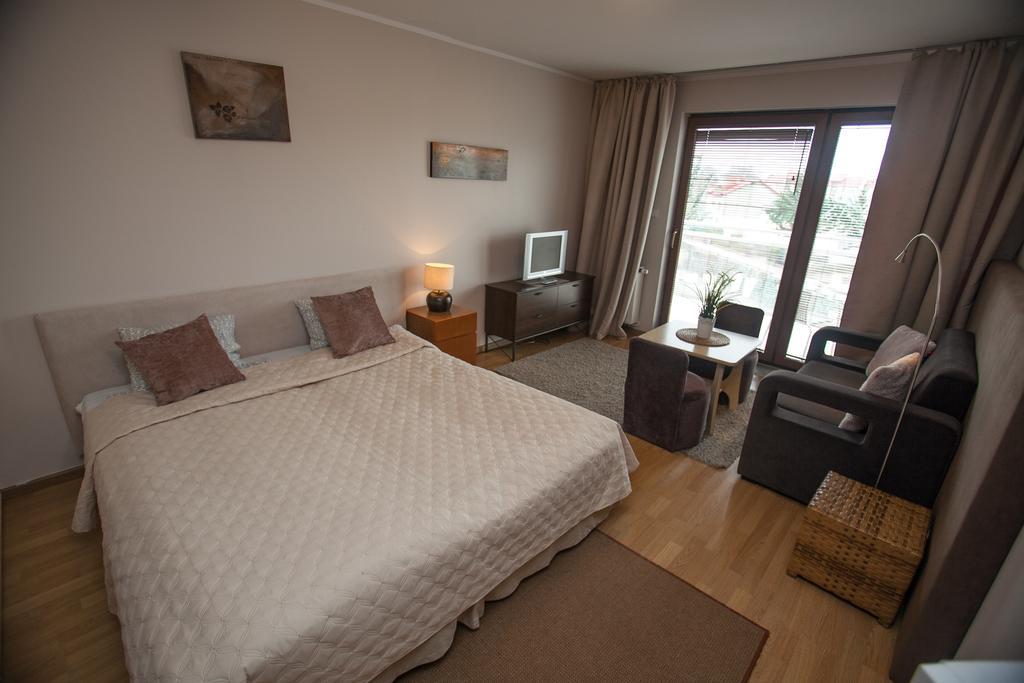 Carlos Apartament *