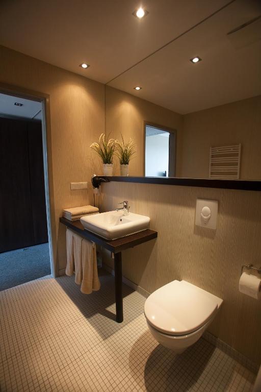 Carlos Apartament